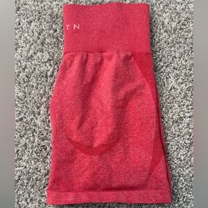 NVGTN Candy Apple Contour Seamless Shorts XS